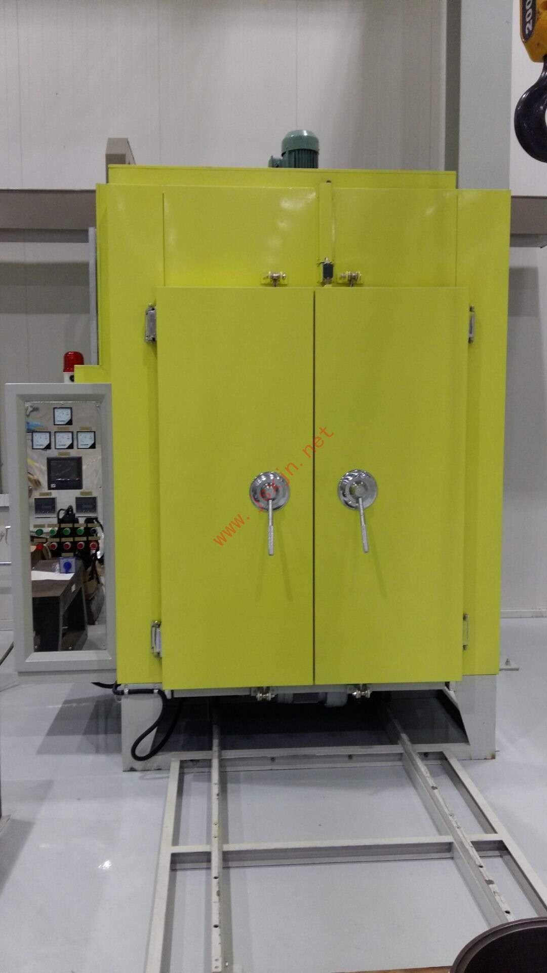 小車式鋁合金時(shí)效爐